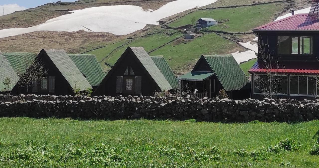 Birlik Yaylakent Caykara Esterno foto